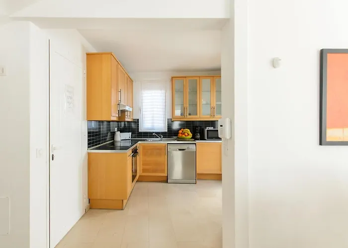 Luis 4 Puerto del Carmen (Lanzarote)